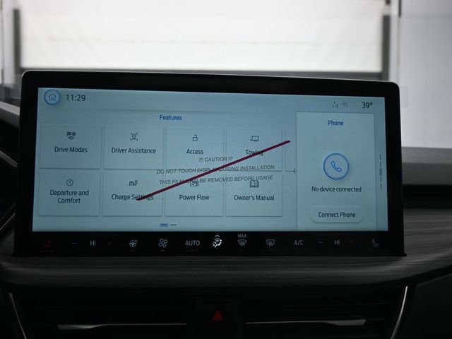 New 2025 Ford Escape SE w/ PHEV Premium Package image 17