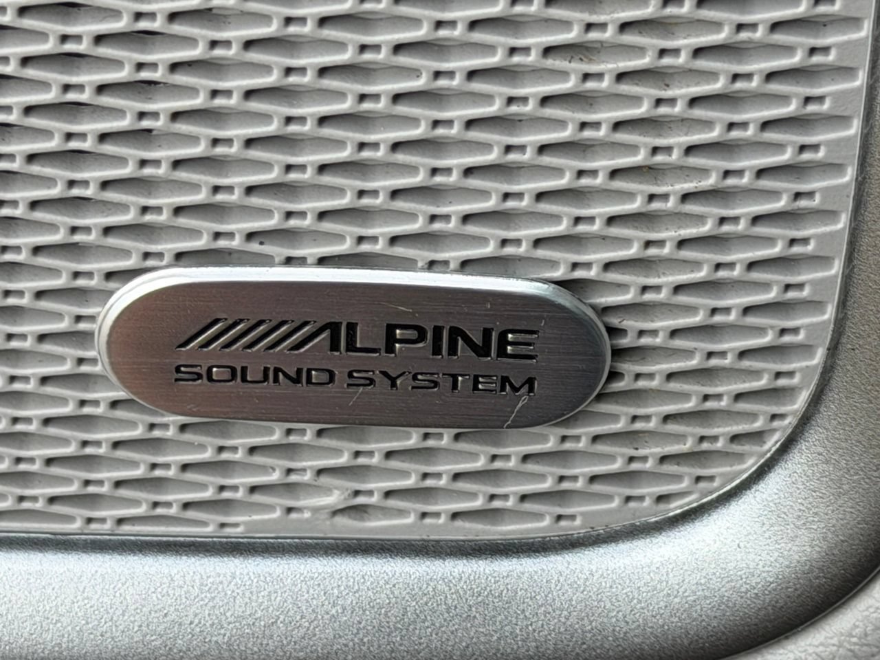 Used 2022 Jeep Compass Latitude w/ Sun and Sound Group FWD image 28