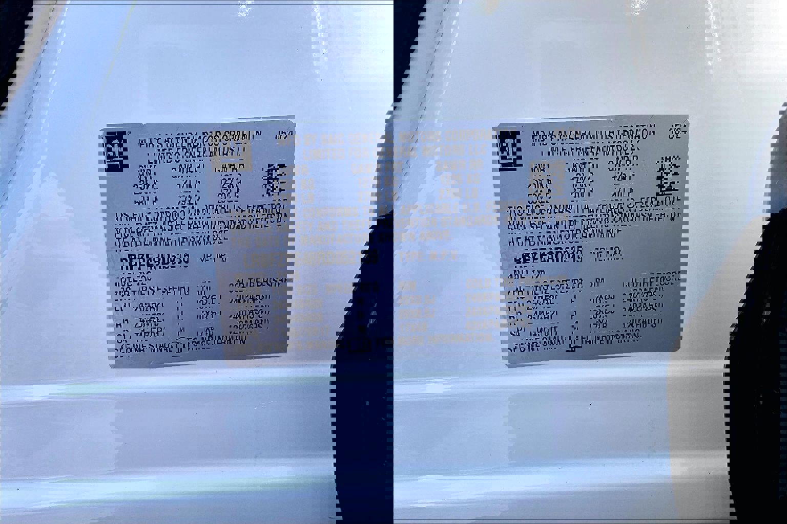 Used 2024 Buick Envision Sport Touring image 21