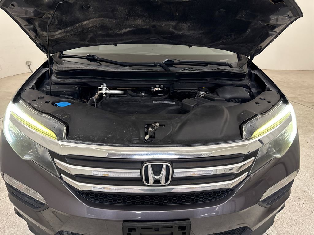 Used 2018 Honda Pilot EX image 11
