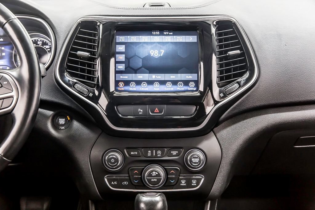 Used 2020 Jeep Cherokee Limited AWD/4WD image 18