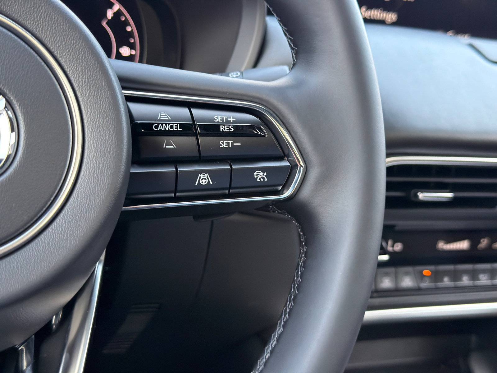 New 2026 MAZDA CX-90 Plug-In Hybrid w/ Premium Plus AWD/4WD image 23