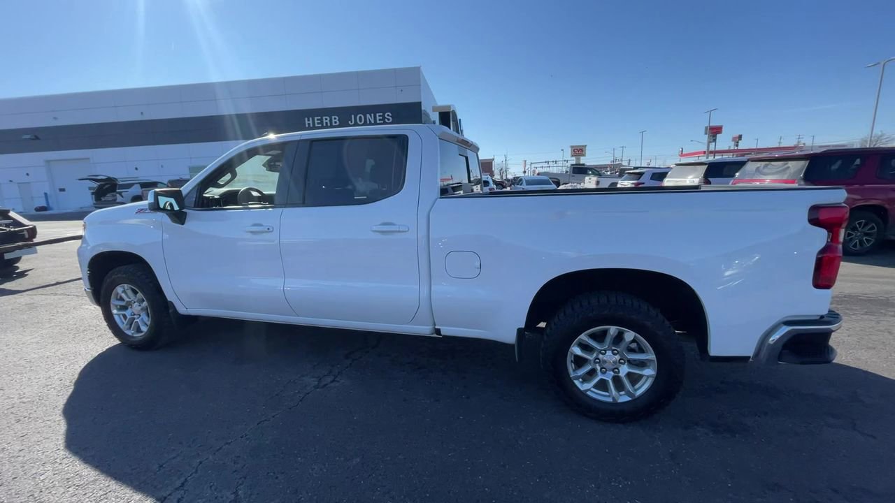 Certified 2024 Chevrolet Silverado 1500 LT AWD/4WD image 7