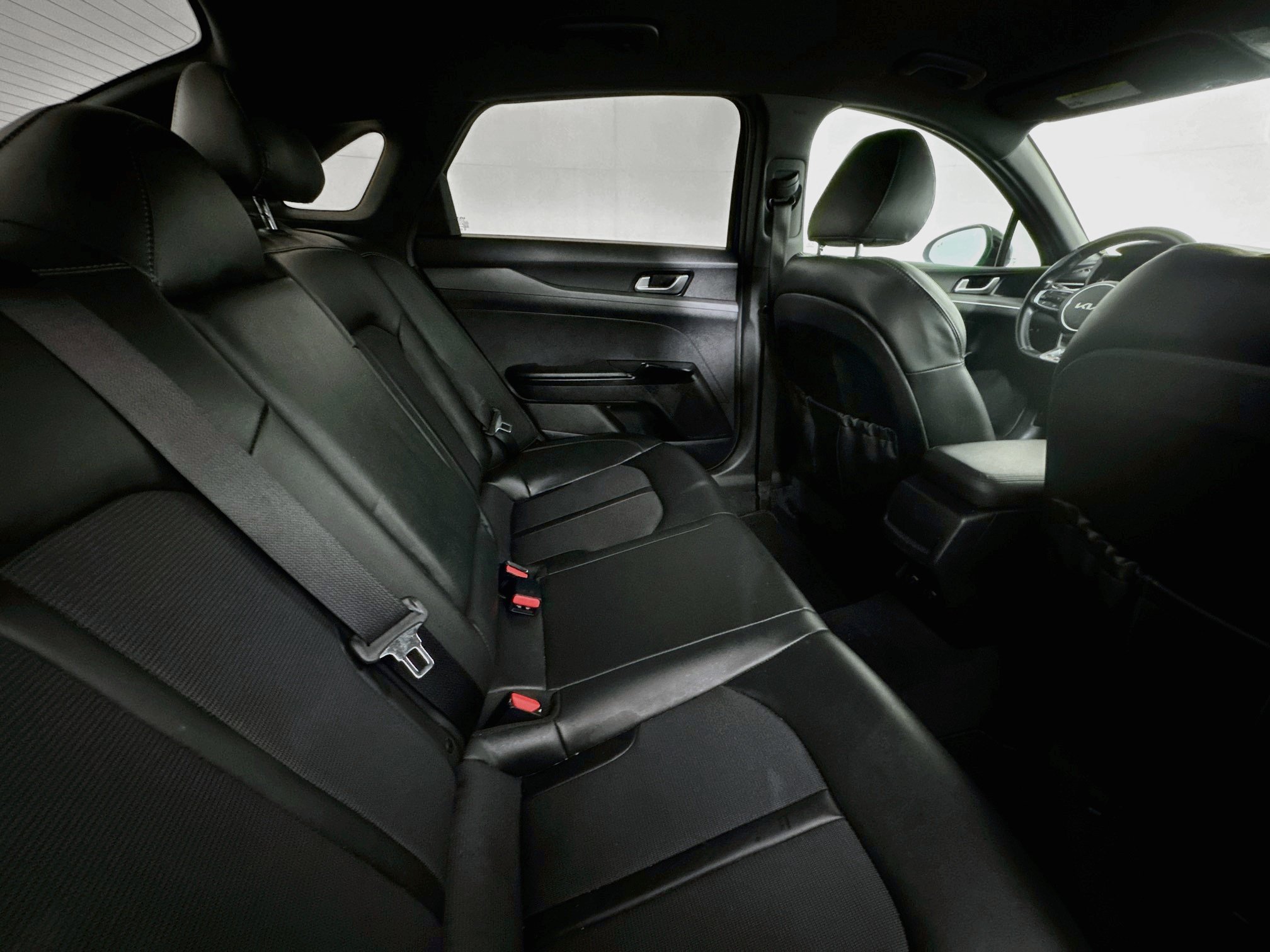 Used 2022 Kia K5 GT-Line FWD image 25
