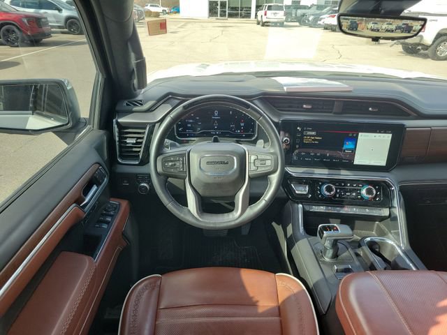 Used 2025 GMC Sierra 1500 Denali Ultimate image 13