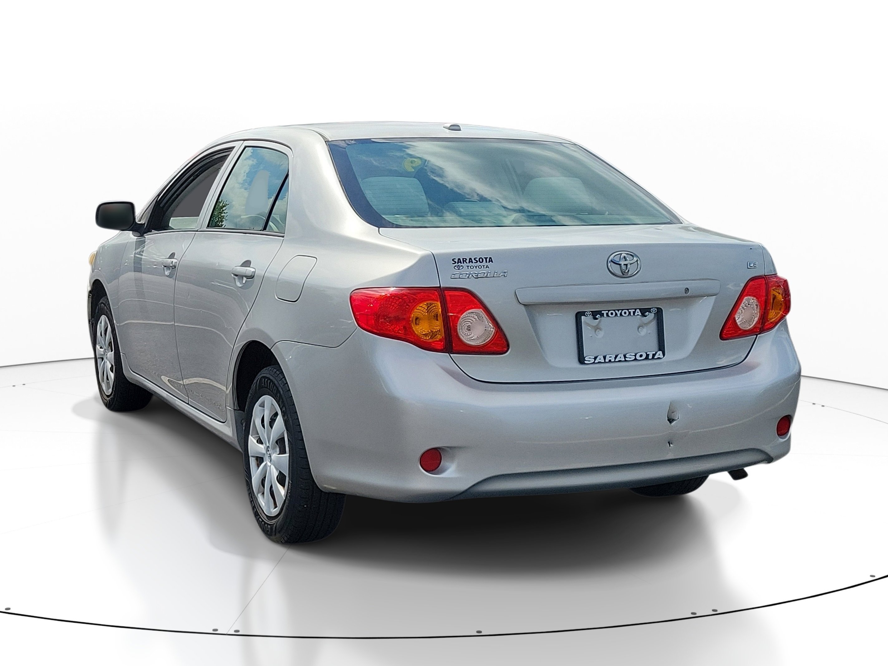 Used 2009 Toyota Corolla LE FWD image 4