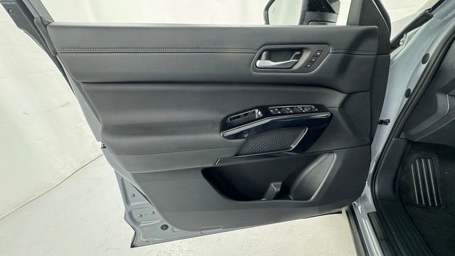 New 2026 Nissan Pathfinder Platinum w/ Lighting Package image 20