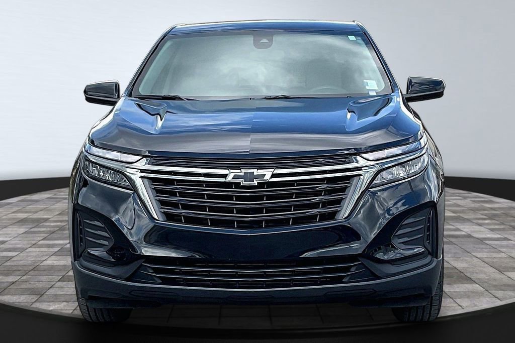 Used 2023 Chevrolet Equinox LS w/ Midnight Edition image 3