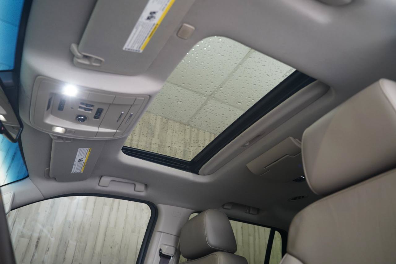 Used 2018 Chevrolet Tahoe LT RWD image 24