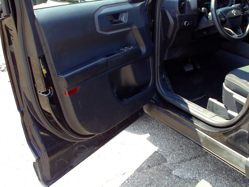 Used 2021 Ford Bronco Sport AWD/4WD image 5