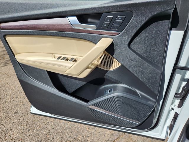 Used 2021 Audi Q5 Prestige image 21