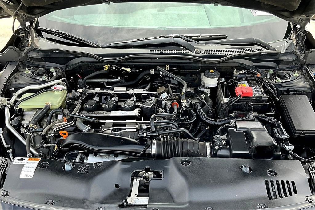 Used 2017 Honda Civic Sport image 30