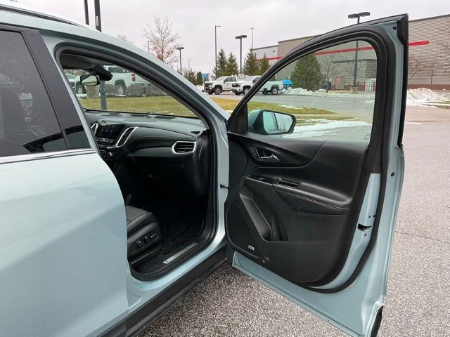 Used 2022 Chevrolet Equinox Premier image 21