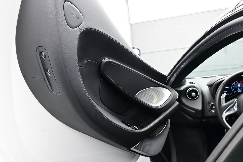 Used 2025 McLaren GTS RWD image 6