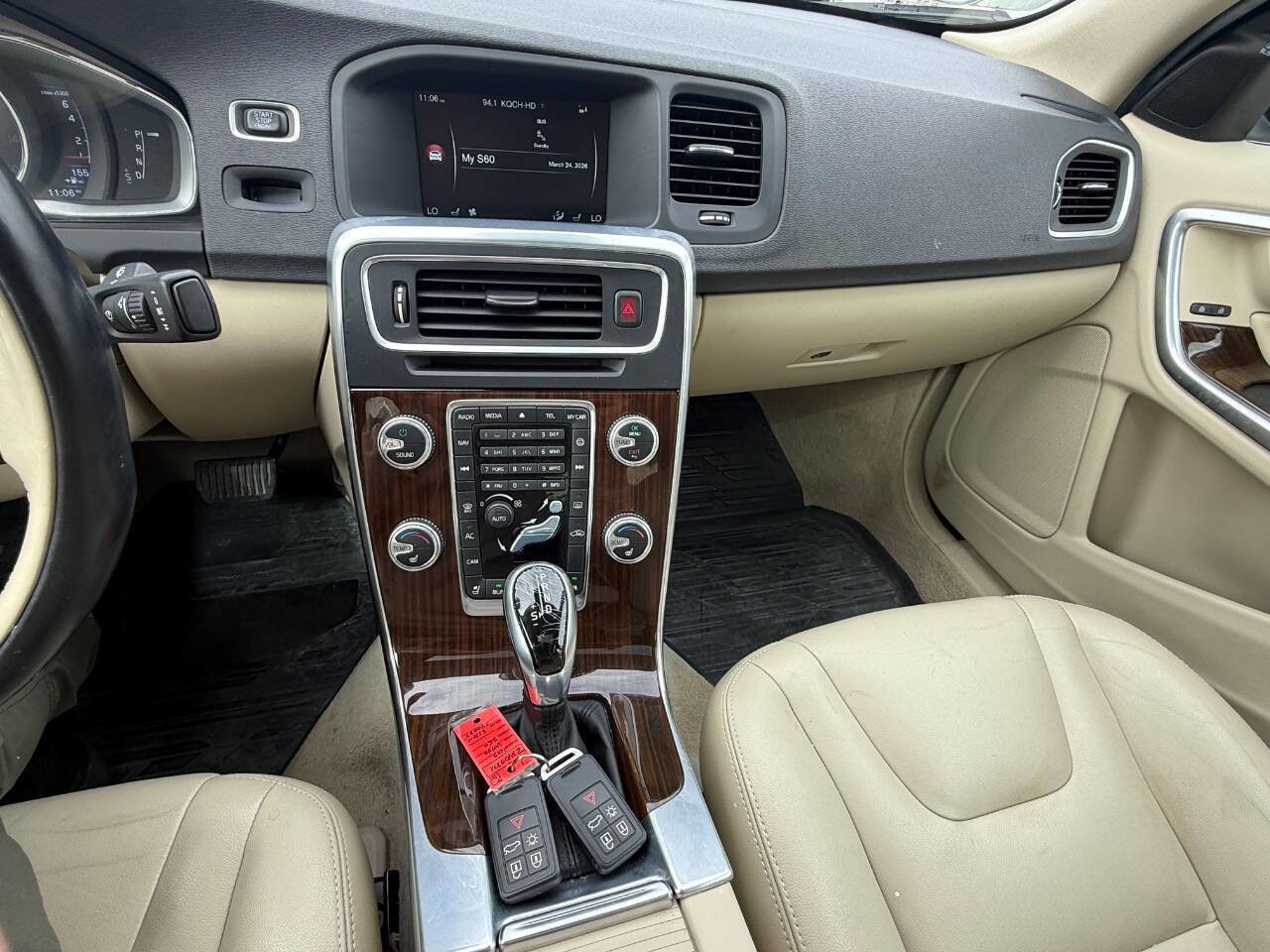 Used 2015 Volvo S60 T5 Premier w/ Convenience Package image 14