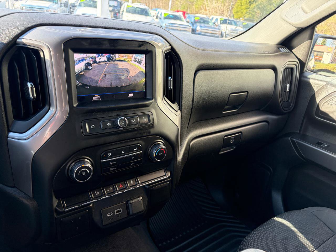 Used 2021 Chevrolet Silverado 1500 Custom Trail Boss AWD/4WD image 36