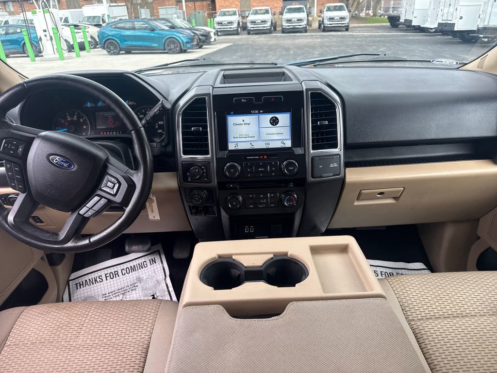 Used 2016 Ford F150 XLT w/ Equipment Group 302A Luxury image 17