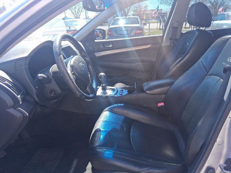 Used 2013 INFINITI G37 x w/ Premium Pkg AWD/4WD image 13