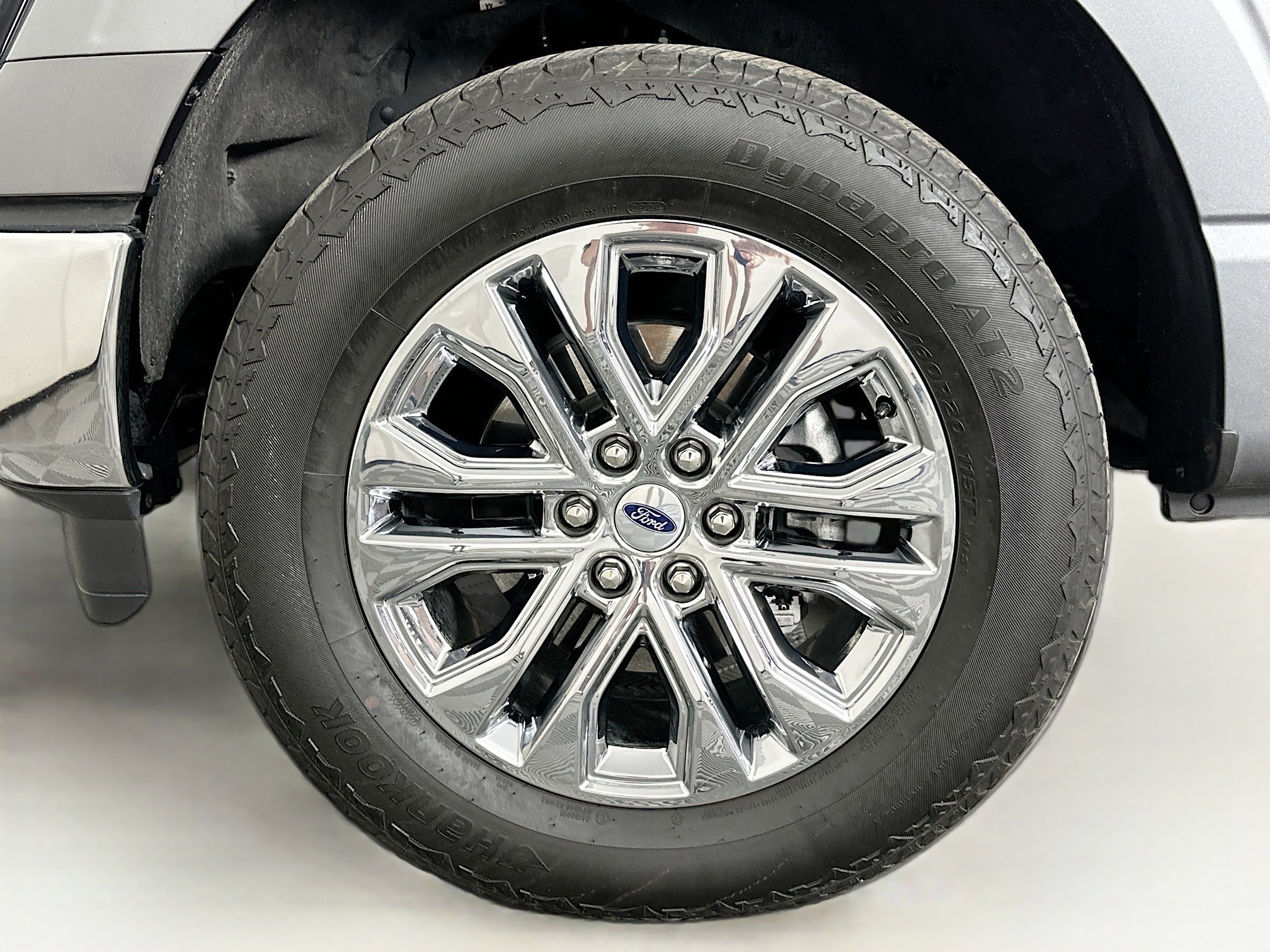 Used 2024 Ford F150 Lariat w/ FX4 Off-Road Package AWD/4WD image 11