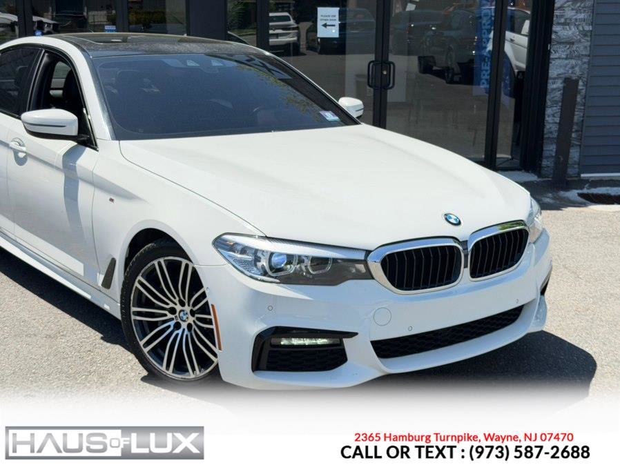 Used 2019 BMW 530i xDrive w/ M Sport Package AWD/4WD image 3