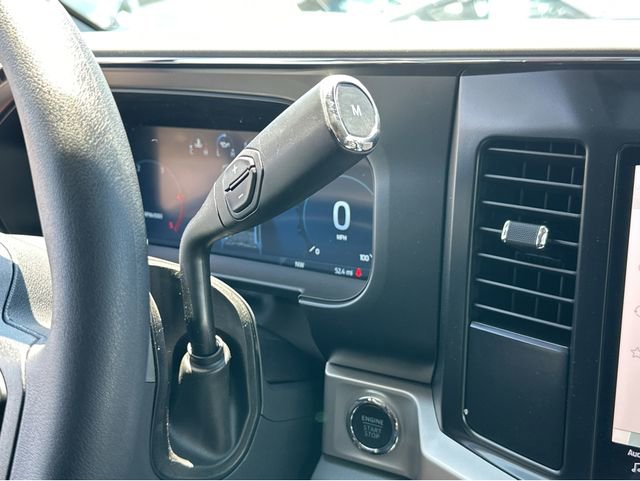 New 2025 Ford F350 XLT w/ Black Appearance Package image 31