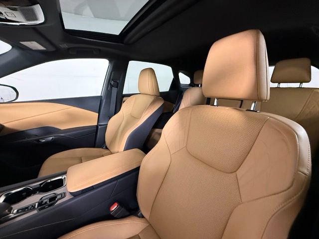 Certified 2025 Lexus RX 350 Premium w/ Accessory Package (Z1) FWD image 8