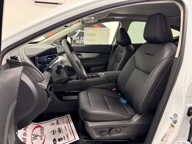 New 2025 Nissan Murano SL AWD/4WD image 12