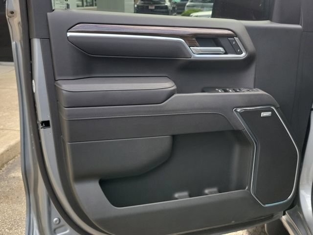 Used 2025 Chevrolet Silverado 1500 RST w/ RST All Star Premium Package AWD/4WD image 15