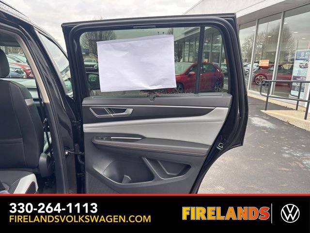 New 2026 Volkswagen Atlas Peak Edition image 35