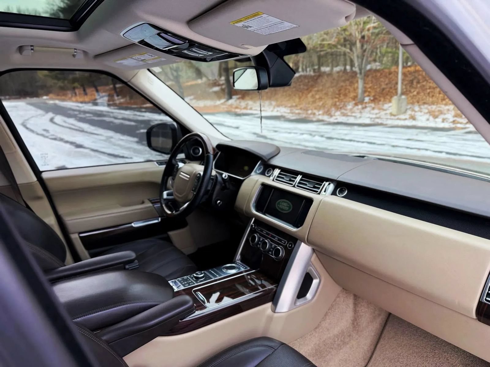 Used 2016 Land Rover Range Rover Supercharged AWD/4WD image 35