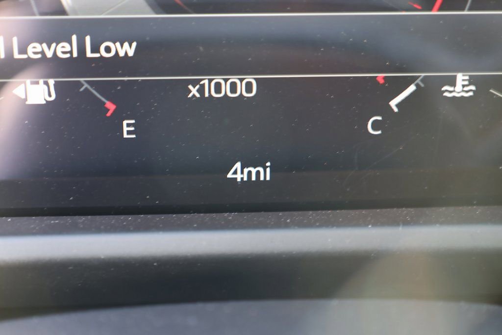 New 2026 GMC Acadia AT4 image 14