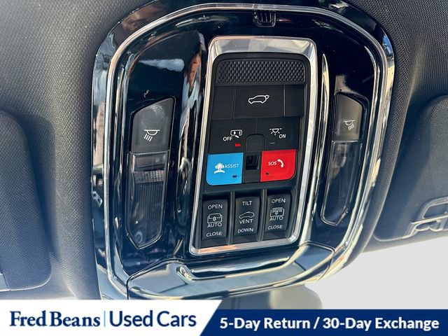 Used 2024 Jeep Grand Cherokee Overland image 50