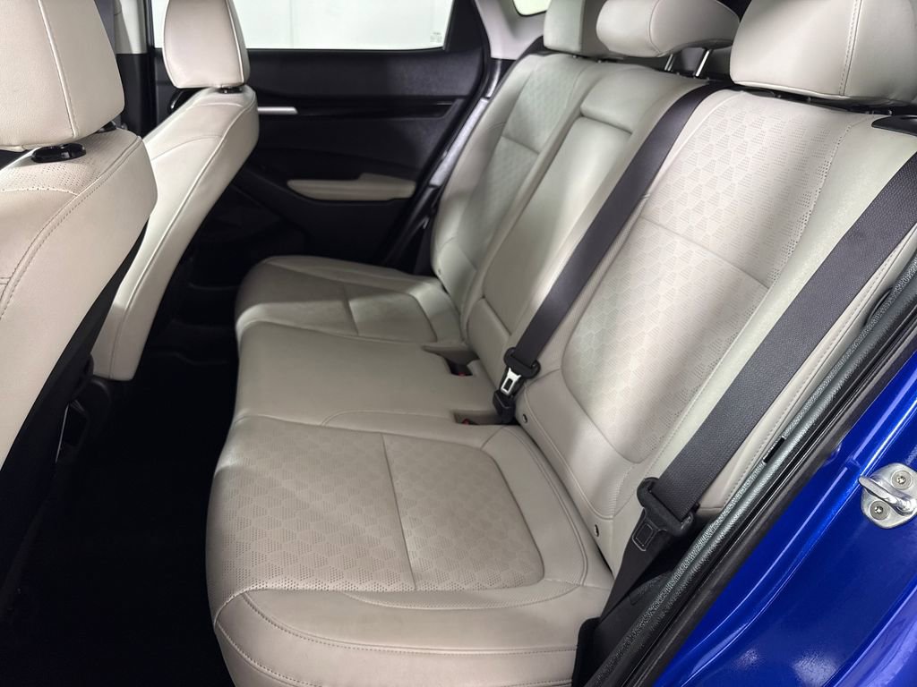 Used 2022 Kia Seltos SX w/ Sunroof Package AWD/4WD image 13