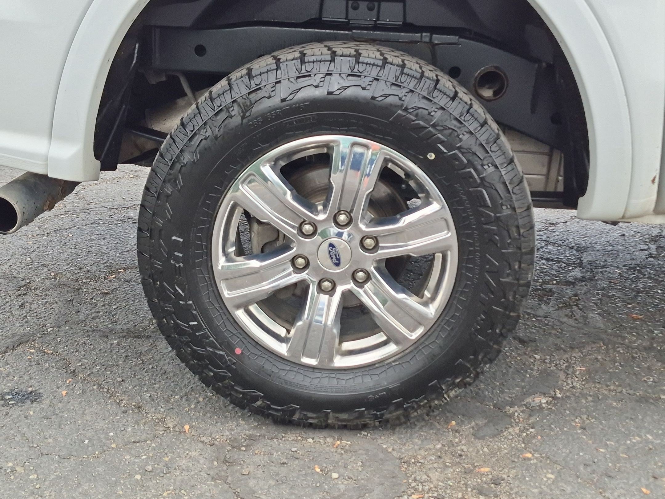 Used 2019 Ford Ranger XLT w/ Equipment Group 302A Luxury AWD/4WD image 12