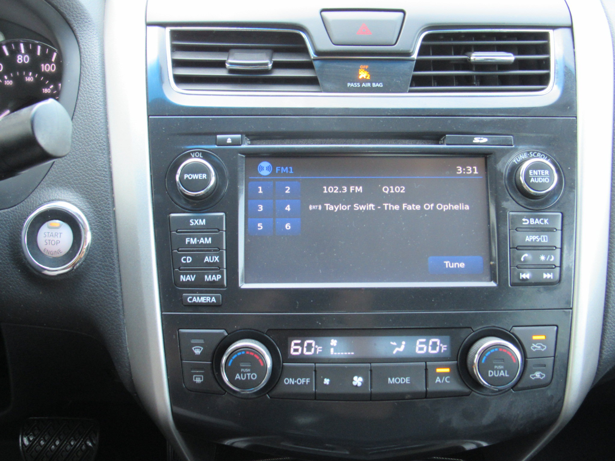 Used 2015 Nissan Altima 3.5 SL FWD image 25