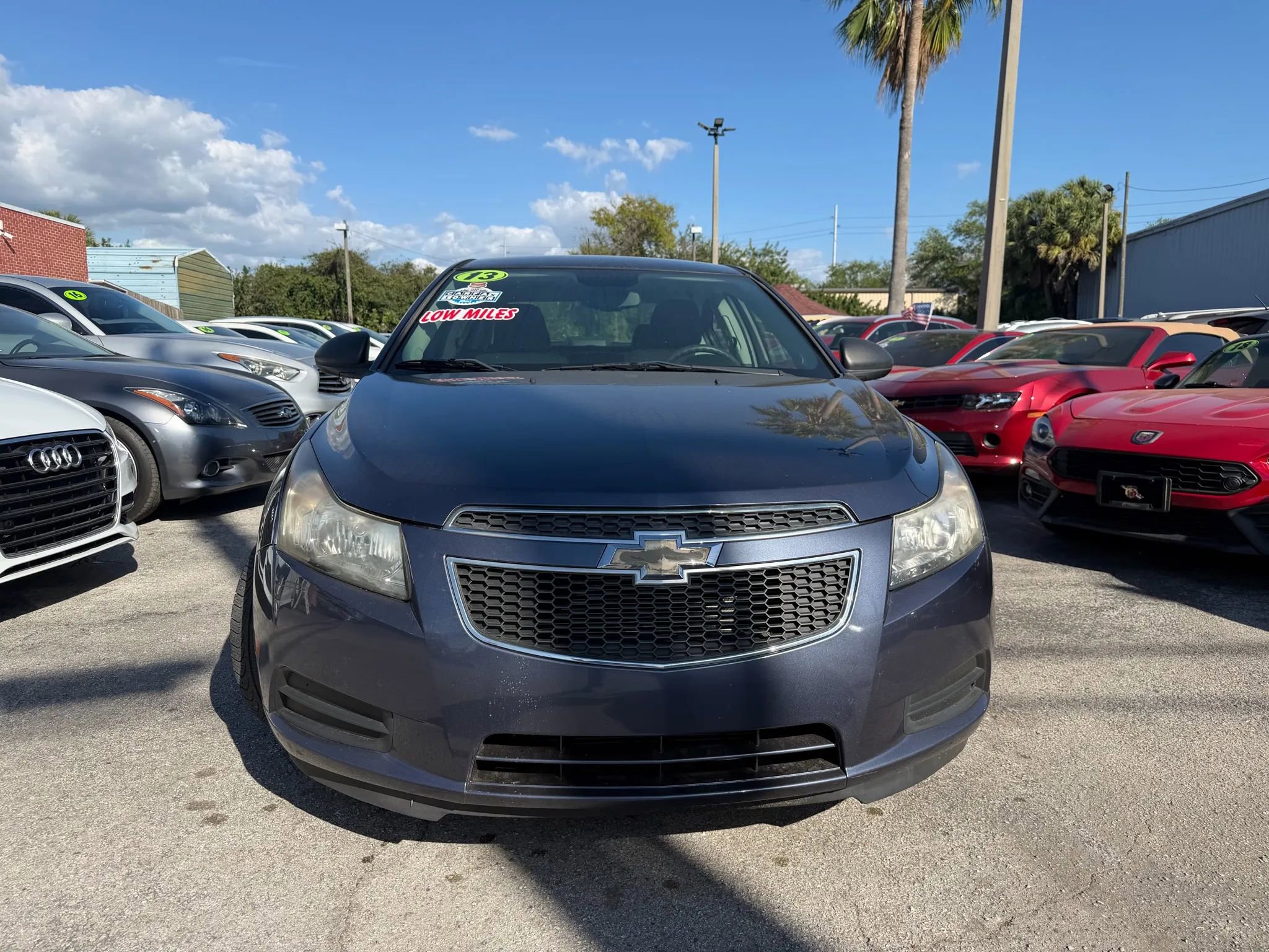 Used 2013 Chevrolet Cruze LS image 2