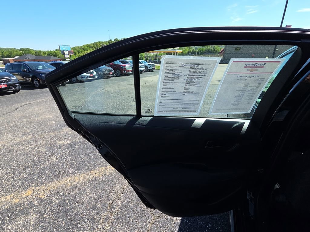 Used 2024 Toyota Corolla LE FWD image 26