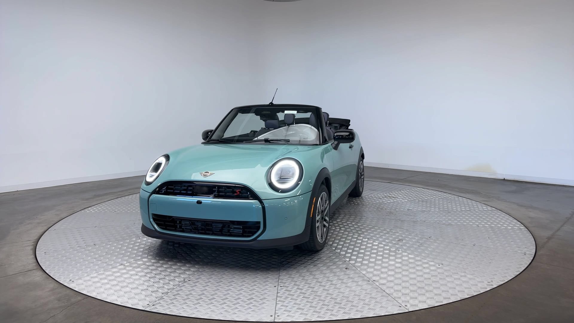 New 2026 MINI Cooper S FWD image 3