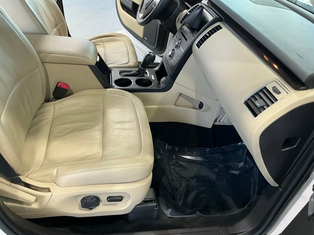 Used 2016 Ford Flex SEL w/ Equipment Group 202A image 11