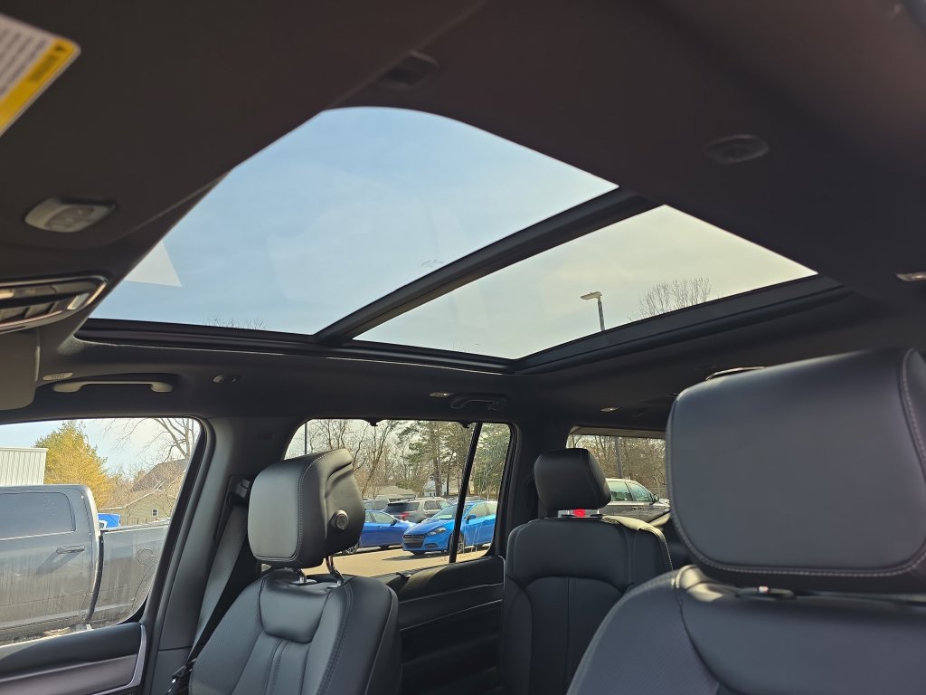 New 2026 Jeep Grand Wagoneer Limited AWD/4WD image 34