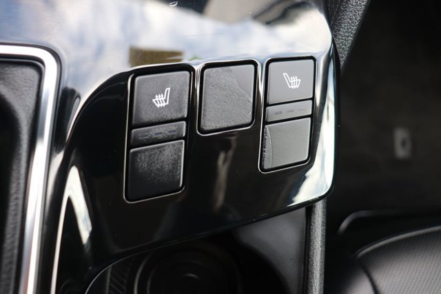 Used 2024 Kia Sportage EX image 19