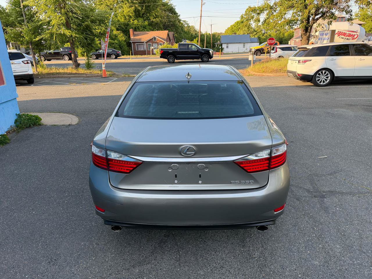 Used 2015 Lexus ES 350 w/ Premium Package FWD image 5