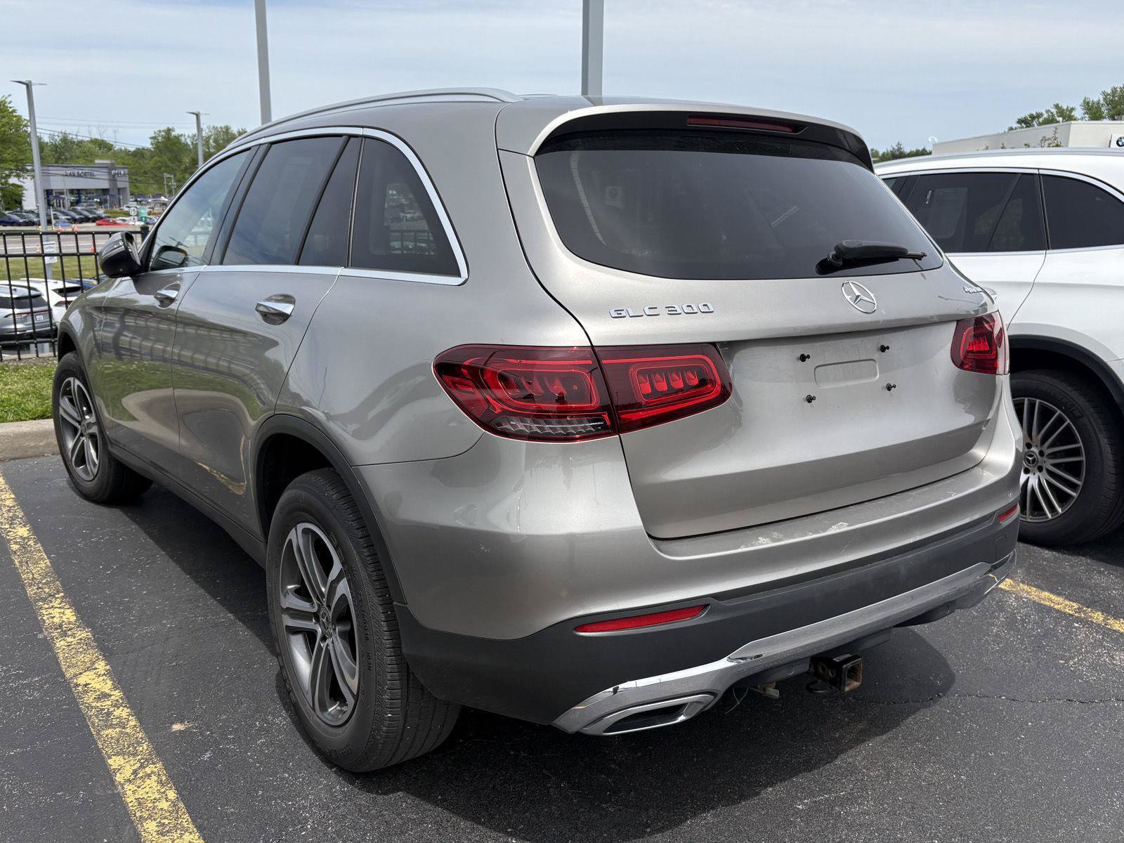 Used 2020 Mercedes-Benz GLC 300 4MATIC image 6