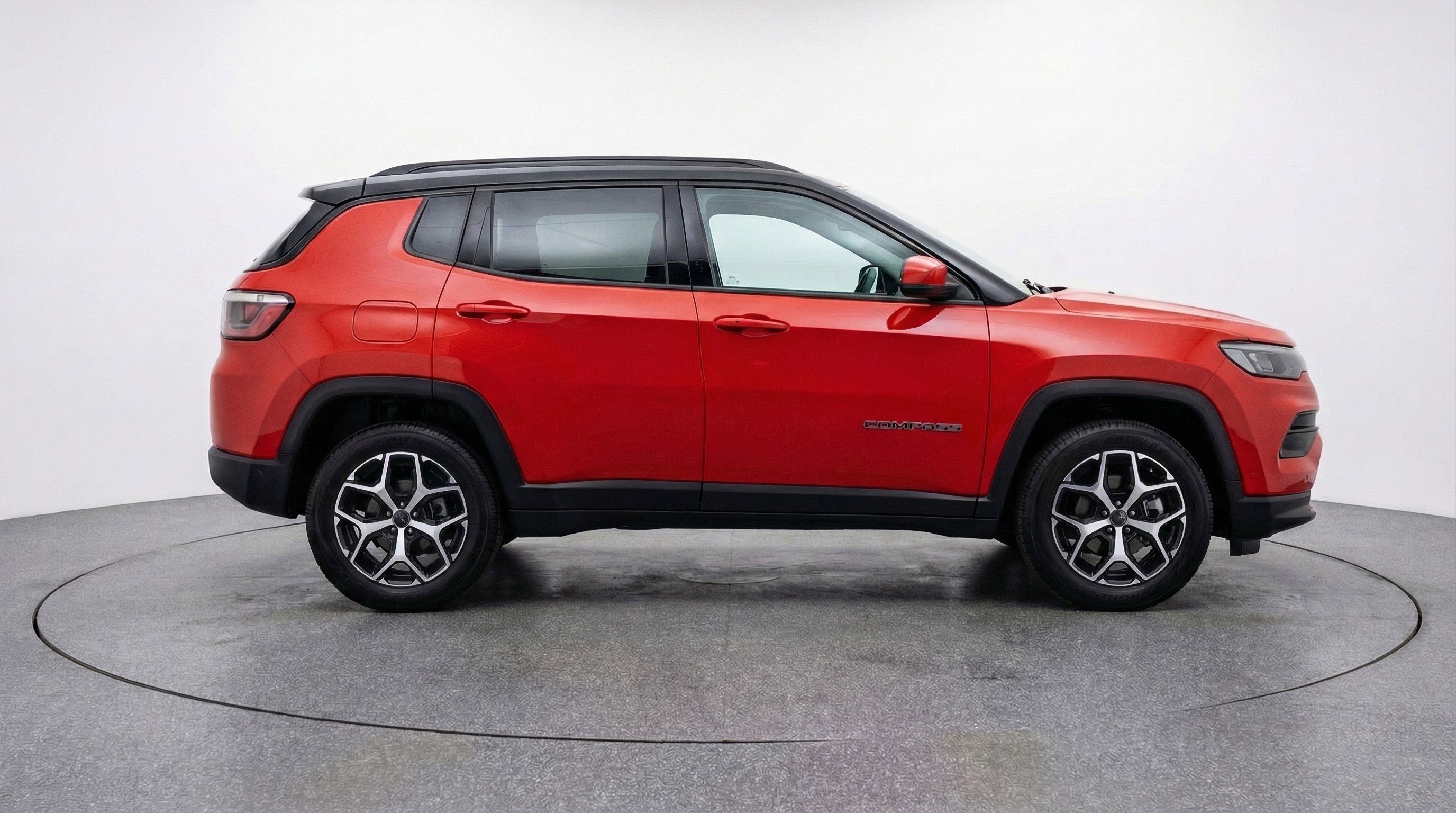 Used 2025 Jeep Compass Limited image 11