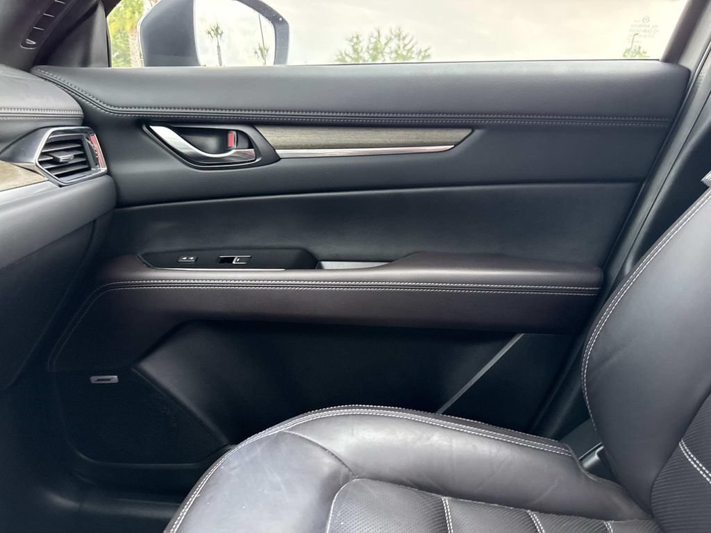 Certified 2025 MAZDA CX-5 Signature AWD/4WD image 32