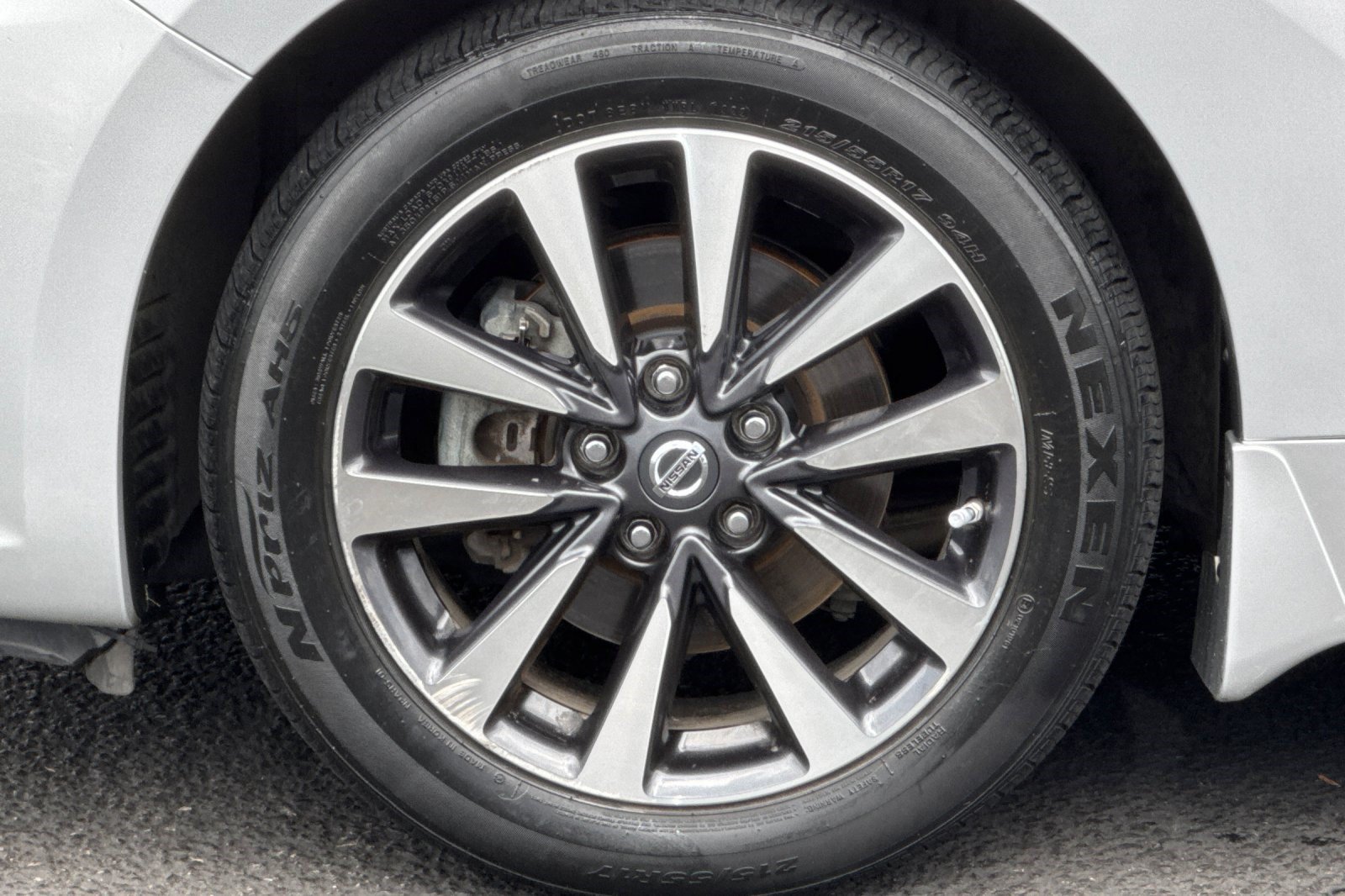 Used 2016 Nissan Altima 2.5 SL FWD image 12
