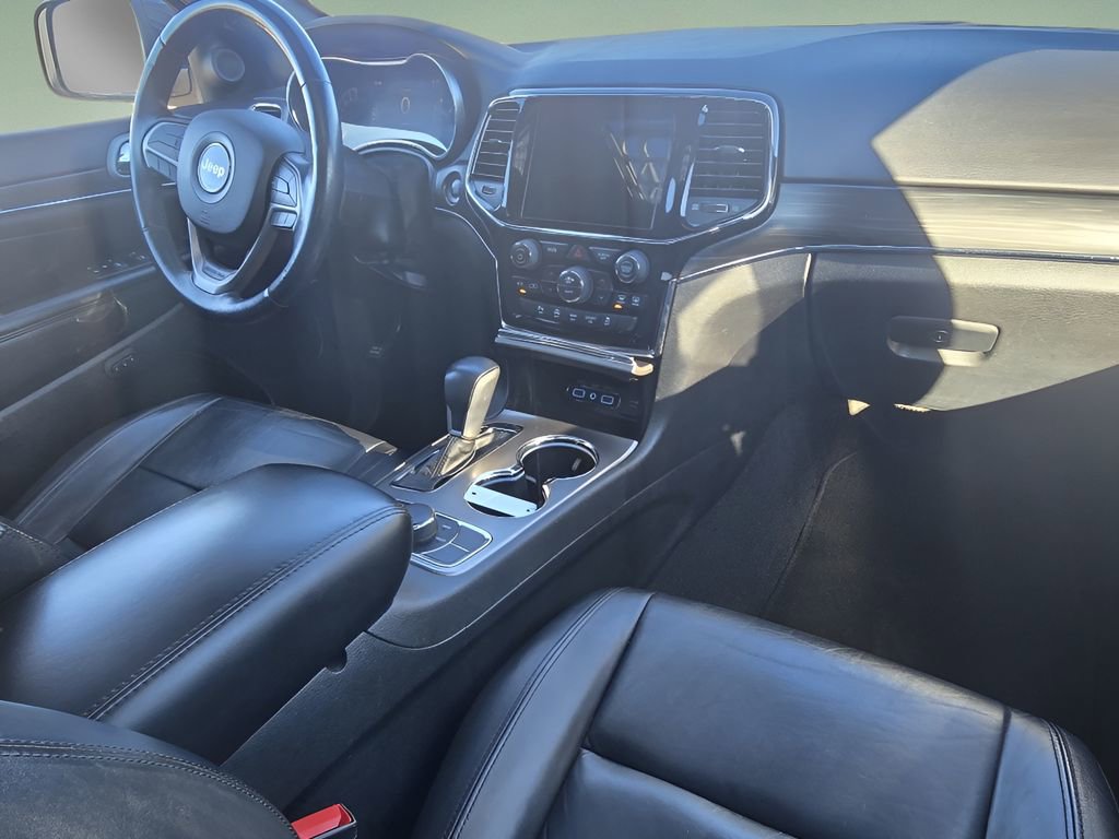 Used 2022 Jeep Grand Cherokee Limited image 29