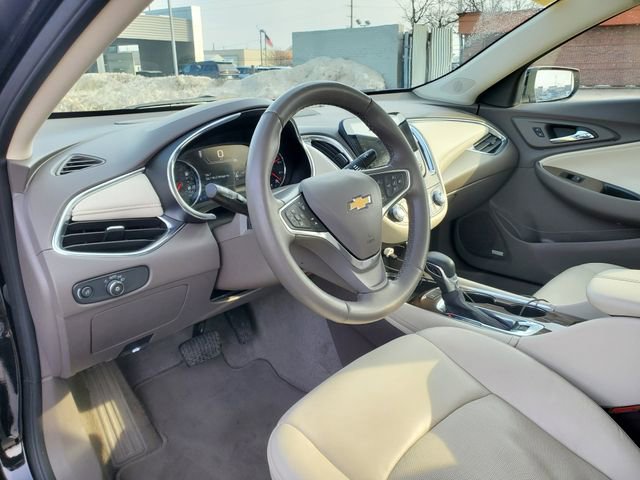 Used 2024 Chevrolet Malibu LT image 12