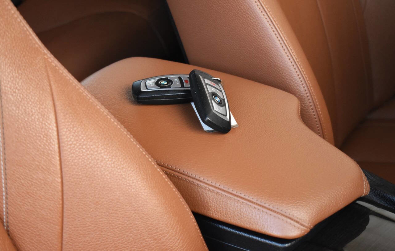 Used 2015 BMW 335i Sedan image 51