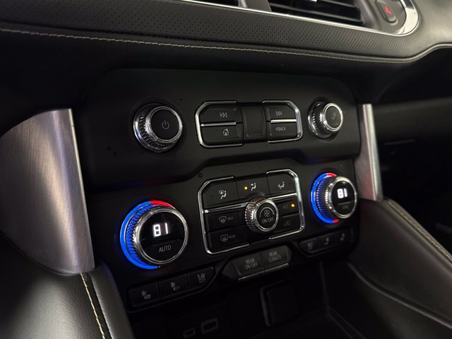 Used 2023 GMC Yukon XL SLT RWD image 23